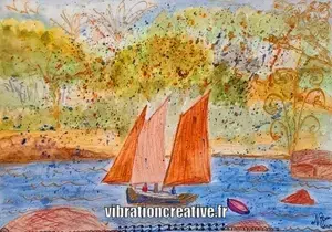 Peinture mixte d'un voilier aux voiles orange sur une mer bleue avec des détails dorés en relief et une forêt stylisée en arrière-plan.